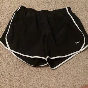 Nike running shorts size extra large